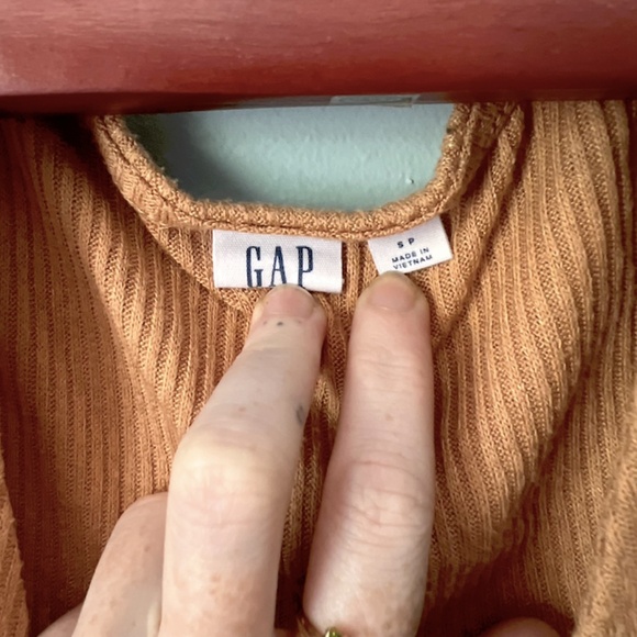 GAP Knit Wrap Tank Top - Light Camel/Beige - Picture 3 of 9